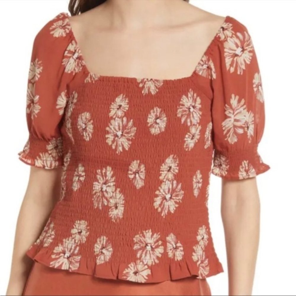 Madewell Georgette Lucie Puff-Sleeve Smocked Bodice Top in Moody Blooms